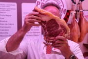 2018_06_tomi_carniceria_053