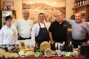 2016_04_queso_pan_vino_017