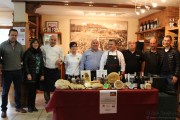 2016_04_queso_pan_vino_029