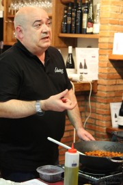 2016_04_queso_pan_vino_041