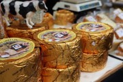 2019_08_ii_feria_queso_santander_043_mulecarajonero