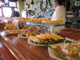 Barra Pinchos restaurante Marinero Castro Urdiales