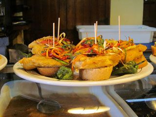 Pincho setas y bacalao restaurante Marinero Castro Urdiales