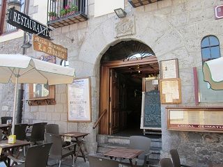 2011_06_abadia_001