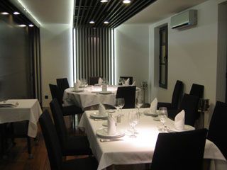 Comedor primer piso Restaurante la Bombi Santander