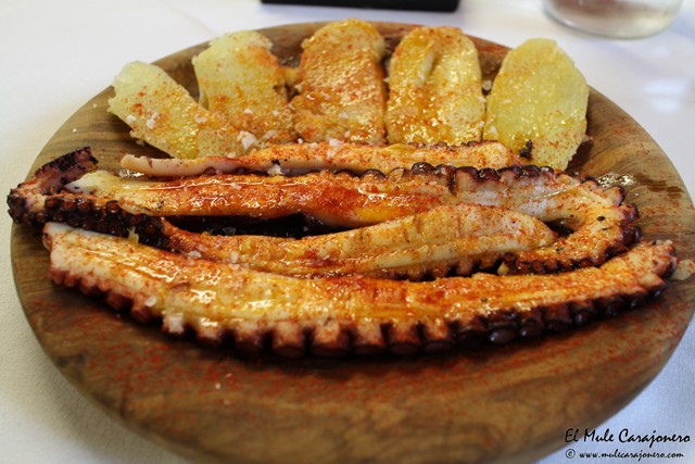 Pulpo a la brasa Restaurante Parrila El Carmen Cosio