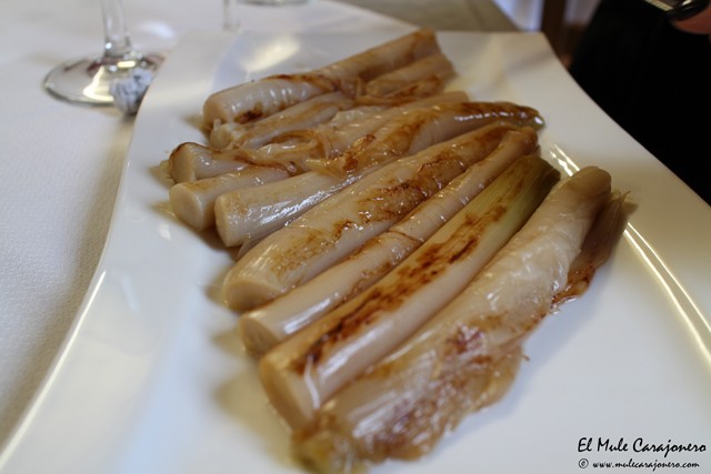 Puerros a la brasa Restaurante Parrila El Carmen Cosio