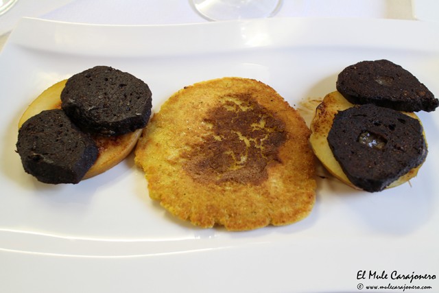 Boronos sobre tortos de maiz Restaurante Parrila El Carmen Cosio