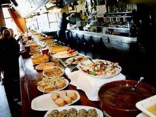 Barra pinchos restaurante Marinero Castro Urdiales