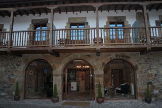 casona_llerana_001