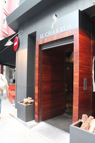 2010_charua_001