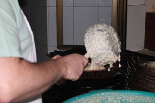 2010_macho_026