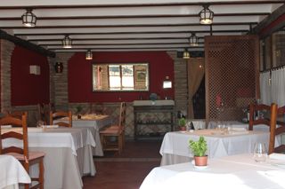 2011_moncalvillo_001