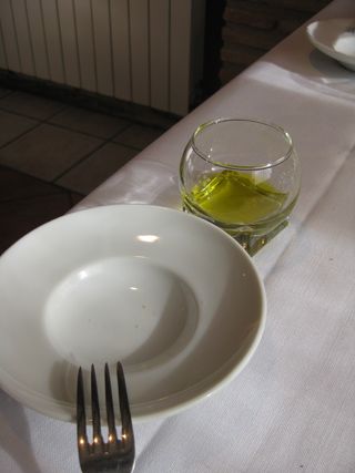 2011_moncalvillo_001