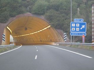 Autovia Salida hacia Queseria Lebanes Cabezon de Liebana 