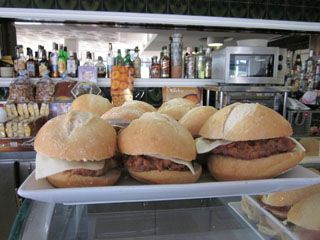 2011_06_adelma_006