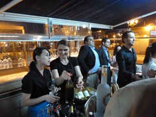 caviar compania 008