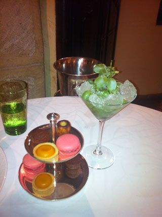 2012 terraliers petit four 001