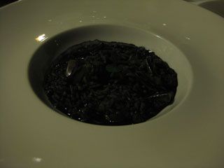 Arroz negro con calamares y ali oli Puente Arce Restaurante El Nuevo Molino