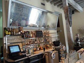 2012 08 vinoteca cava 002