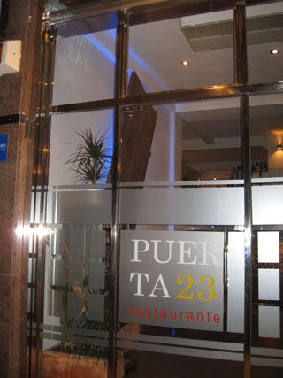 2010_puerta23_001