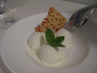 2010_puerta23_001