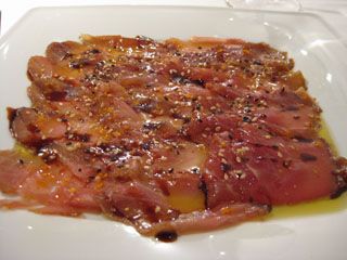 Restaurante Los Raqueros Santander Carpaccio de atún.