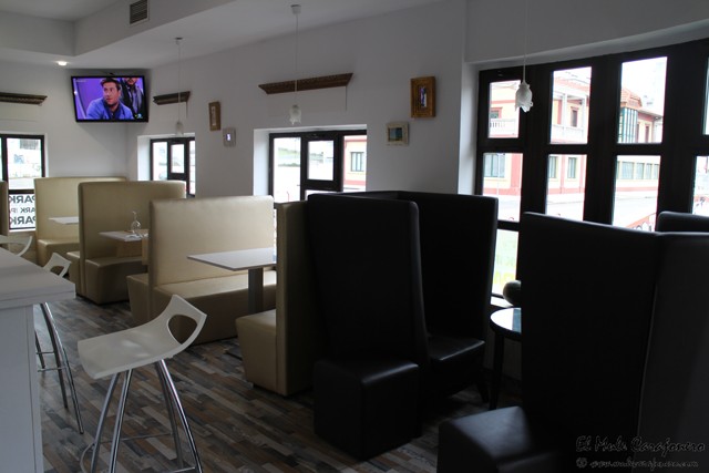Instalaciones The Park Cofee & Bar Maliaño 