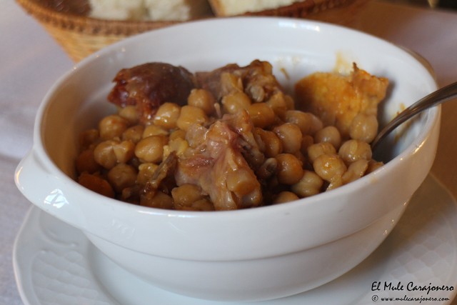 Garbanzos Guisados en Pejanda Casa Molleda