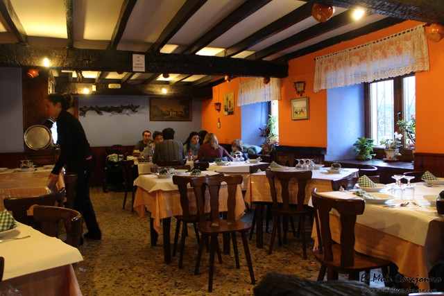 comedor restaurante El Tropezón Herrería 