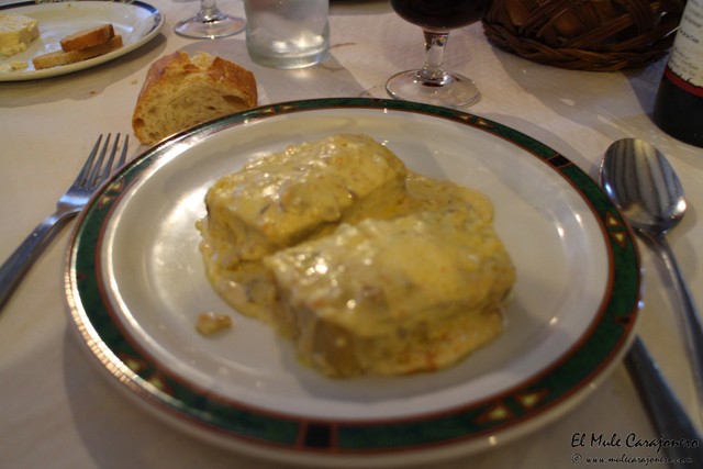 Pastel de verduras con salsa de setas