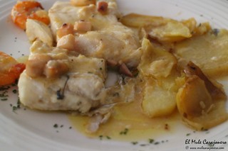 Merluza al horno Restaurante La Bocana Santander