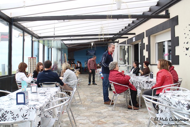 Terraza Cubierta Restaurante Arrnia Loungue