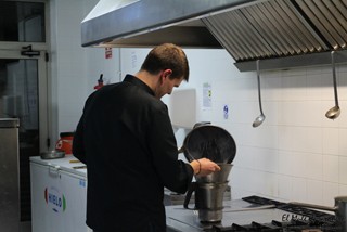 Preparacion Cena de gala las Cocinas del Titanic en Las Carolinas