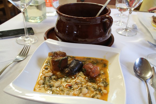 RESTAURANTE PARRILLA EL CARMEN Cosío (Rionansa) Cocido Montañés completo