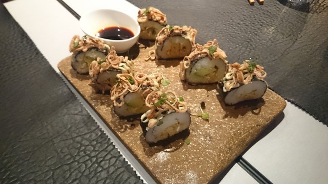 Makis Fritos en Tempura con Centollo, Masera y Aguacate Restaurante Mexia Santander
