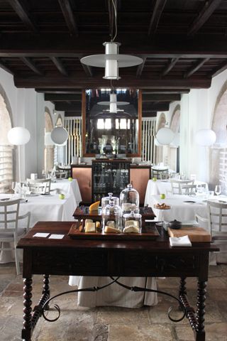 Vista parcial comedor principal El Cenador de Amos Villaverde de Pontones Restaurante