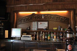 2010_tira_000