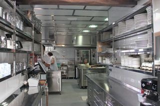 2010_tira_000