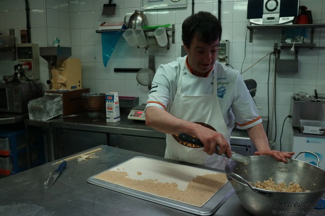 El mejor hojaldre el de Eduardo Chapero Confiteria Milhojas Cabezon de la Sal Cantabria