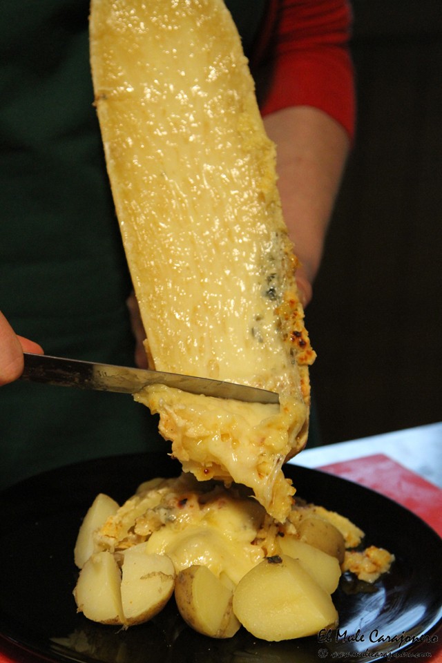 Queso asadero pasiego en la Jarradilla Valles Pasiegos Cantabria