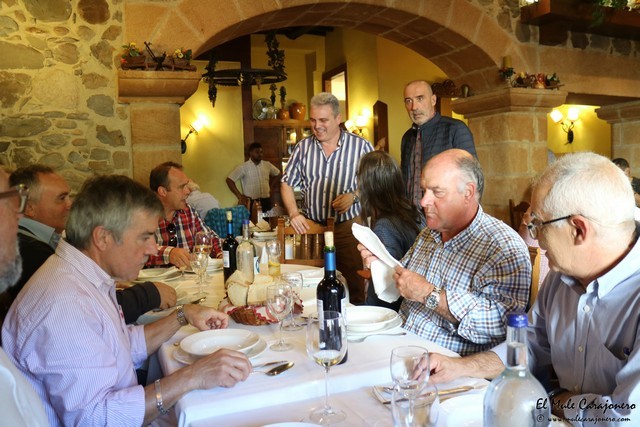 Comioda Capuchinos 2016 El Bodegos Potes