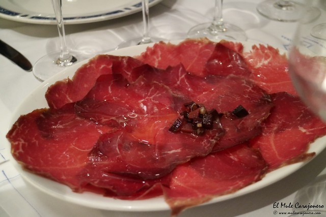 Bodega del riojano Santander maridaje Rolland Galarreta