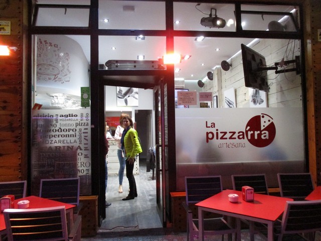 Santoña Pizzeria La Pizzarra Cantabria