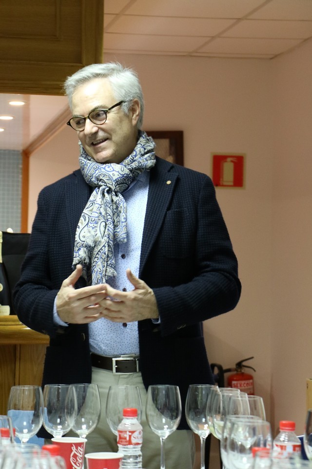 2017 12 castel antoni cattier 001