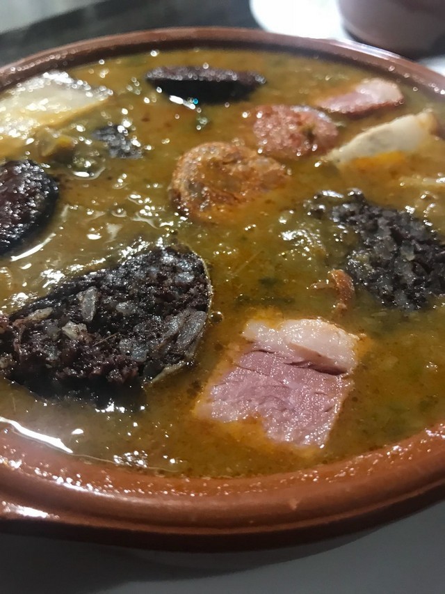 la lola cueto cocido montañes