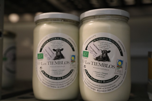 2019 05 queseria tiemblos 001 mulecarajonero