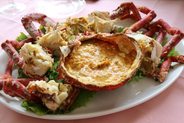 Marisqueria Adolfo Comillas centollo cocido