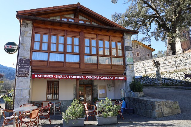 Taberna de bustablado