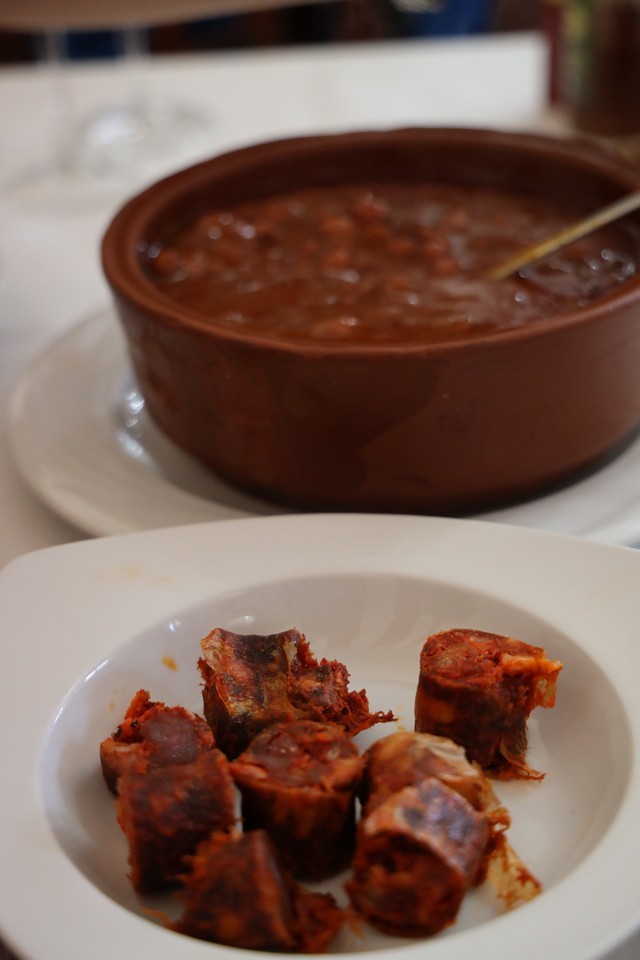 Taberna de bustablado